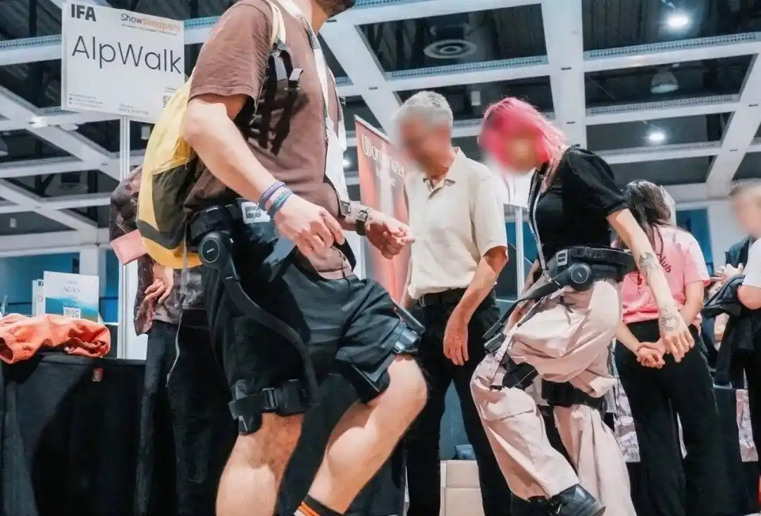 外骨骼机器人